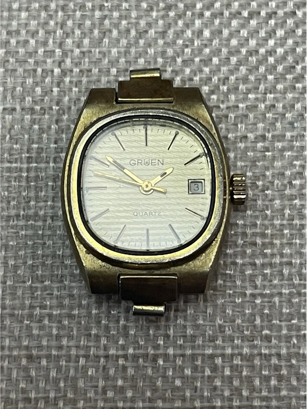 Vintage Gruen Womens Watch Gold Tone ( Parts/repair )